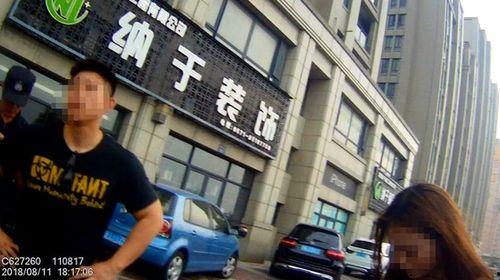 杭州抢劫小伙爆料视频,惊心动魄的街头遭遇 第2张 杭州抢劫小伙爆料视频,惊心动魄的街头遭遇 第2张